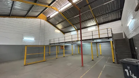 Unit 12 and 13 and 14 Combined in Silvertondale (9).